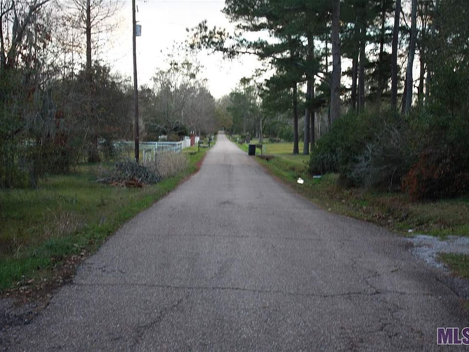 2nd image of Elberta Ln
