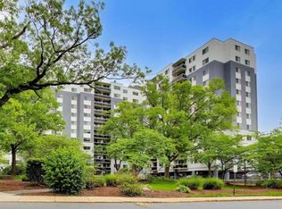 7333 New Hampshire Ave, Takoma Park, MD 20912