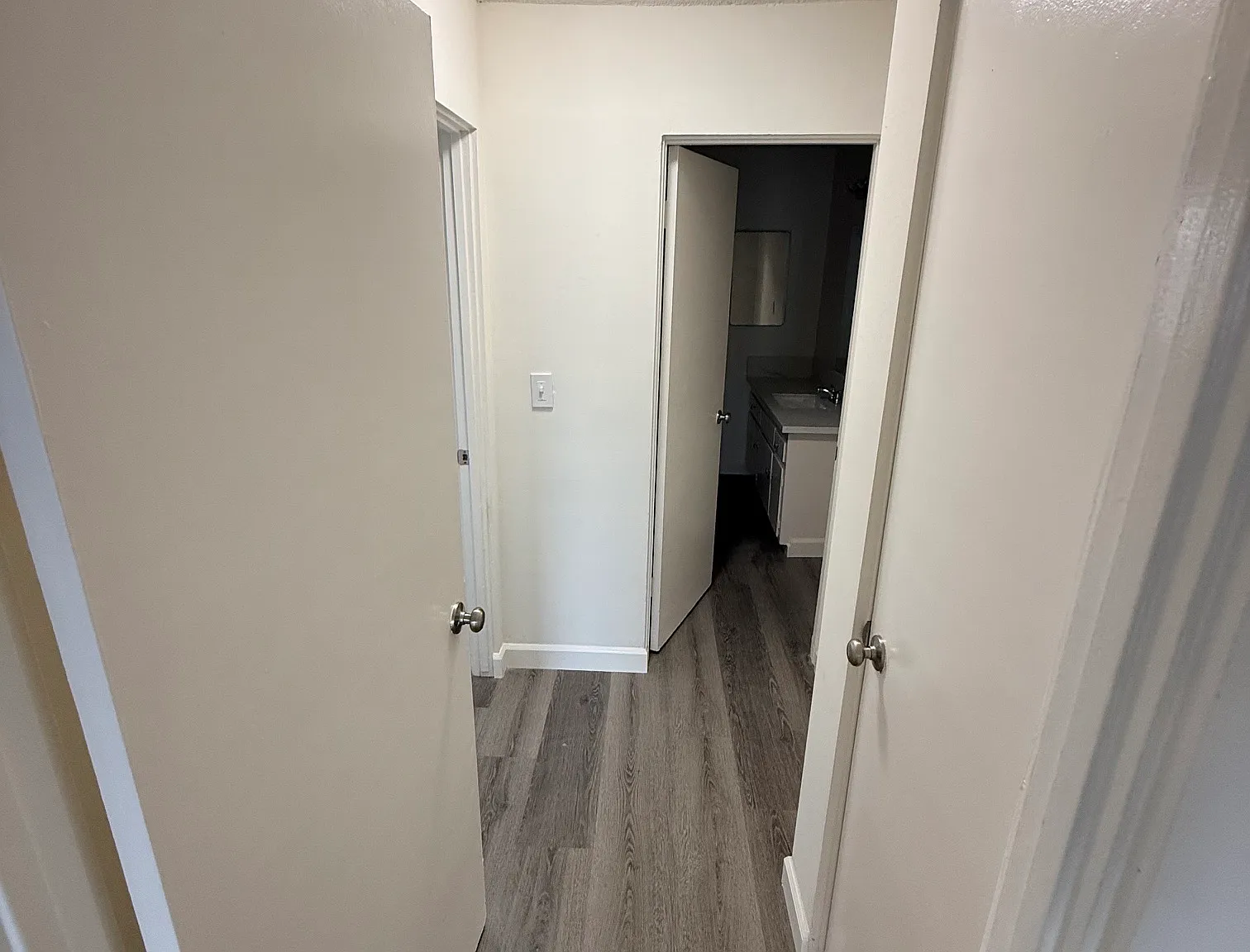 1 bed, $1,800 — Photo 4