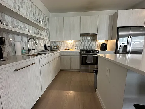 45 W 3rd St #422 Photo 1