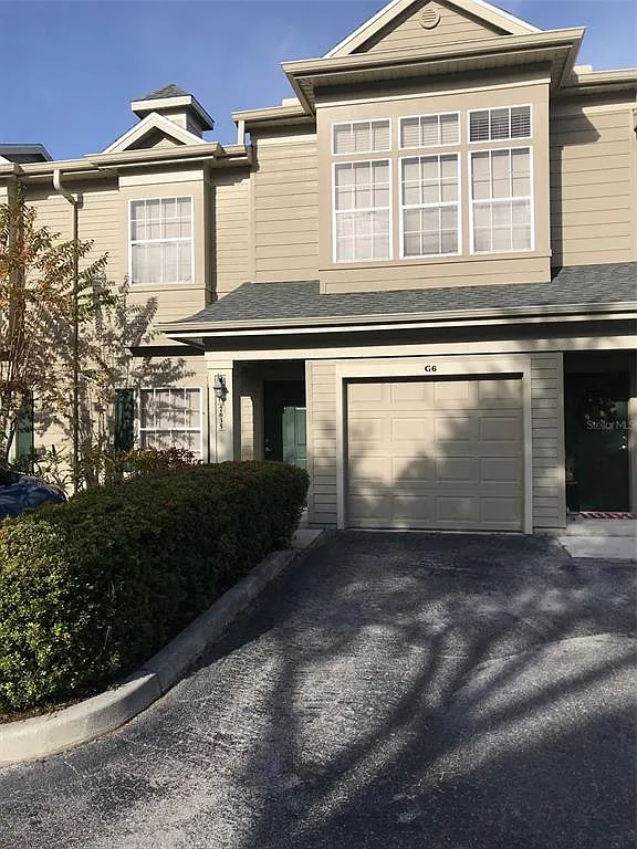 3 bed, 2.5 bath, 1282 sqft, $2,195 — Photo 1