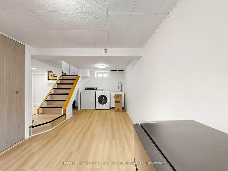 31 Rosemeade Ave — Photo 21