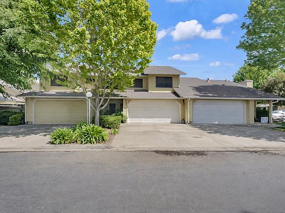 2nd image of 185 Tiffany Cir