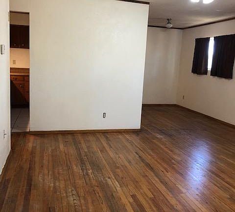 5th image of 2701 S Roosevelt St