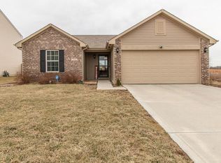 7526 Firecrest Ln, Camby, IN 46113