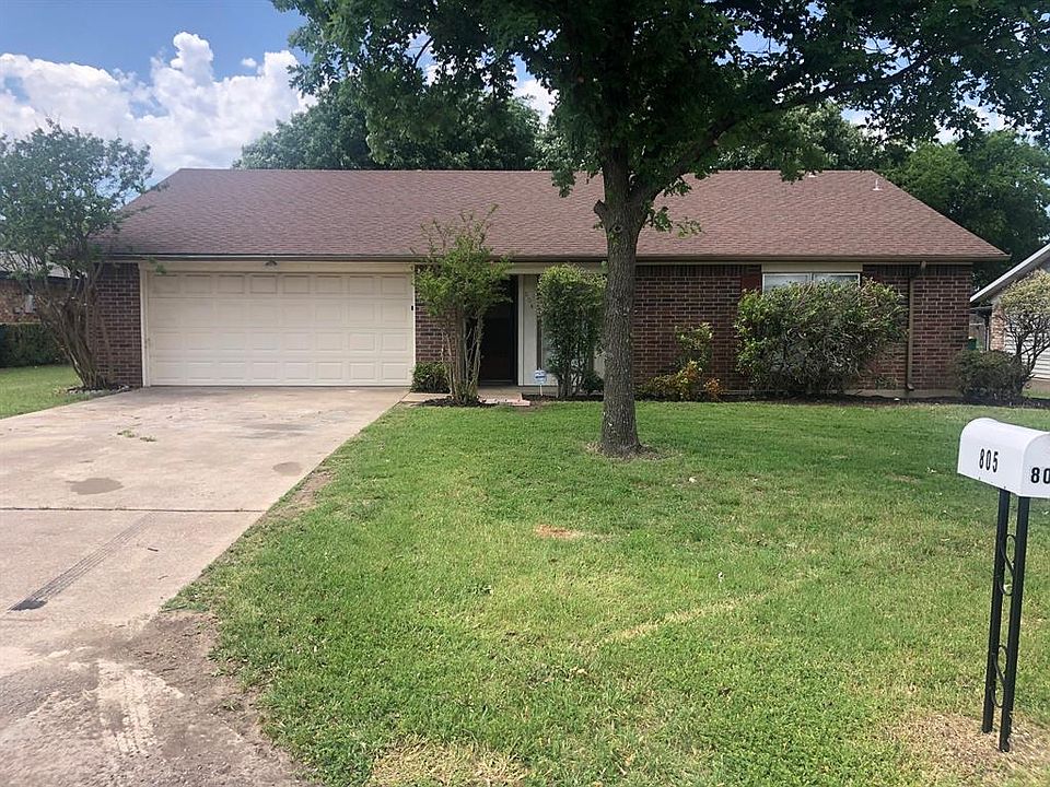 1st image of 804 Green Pastures Dr