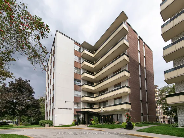 921 Midland Ave #209, Toronto, ON M1K 4G2