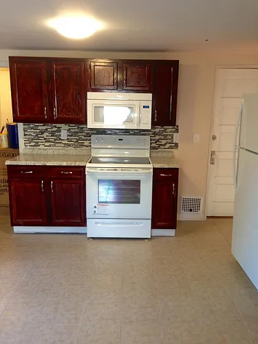 318 Hawley Ave #2 Photo 1