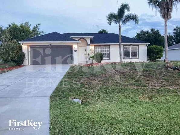 1120 NW 11th Pl, Cape Coral, FL 33993