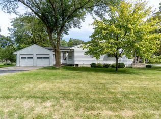 4505 N 103rd St, Wauwatosa, WI 53225