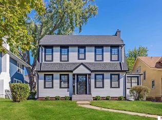 6811 Minne Lusa Blvd, Omaha, NE 68112