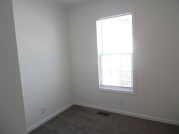 5th image of 6500 S Division Ave #39