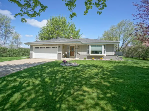 1130 Churchway COURT, Mukwonago, WI 53149
