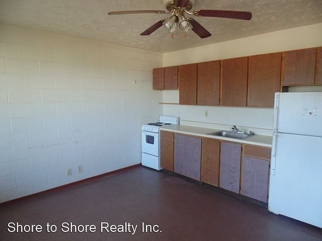 2nd image of 1774 Lower Main St #18