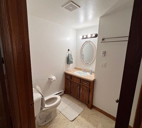 3rd image of 430 Wisconsin Ave APT 2