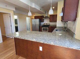 8 Henchman Ter UNIT 1, Worcester, MA 01605