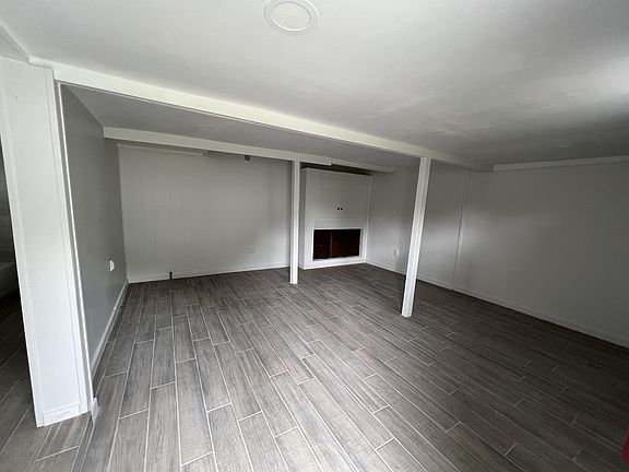 3rd image of 611 E Plymouth Ave #Avenue2