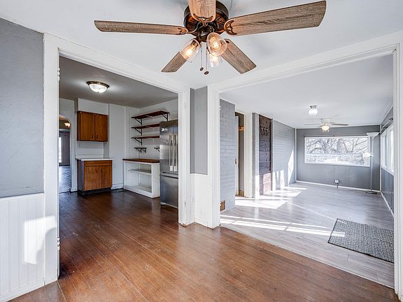 2nd image of 952 Carothers Rd