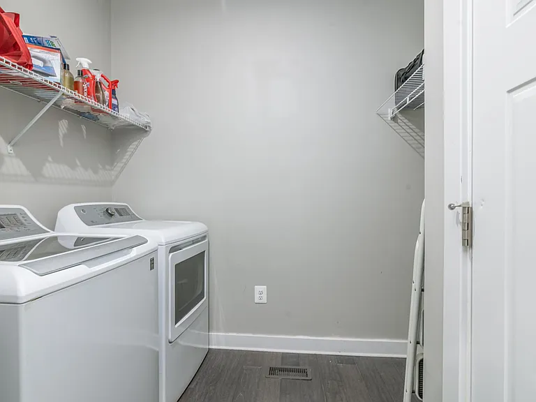 405 Potomac View Pkwy — Photo 15