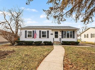 111 Stadium Dr, Joliet, IL 60435