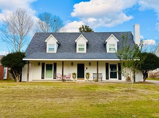 5 Primrose Ln, Natchez, MS 39120