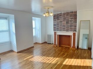 35-11 30th St #3F, Astoria, NY 11106