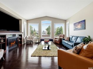 6178 Wascana Ct, Regina, SK S4V3E8