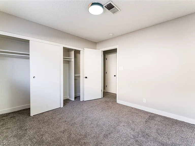 2129 N Michael Way — Photo 36