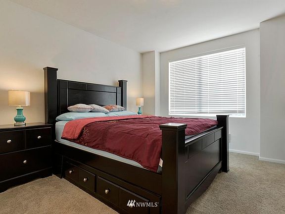 5th image of 4405 135th Pl SE #3
