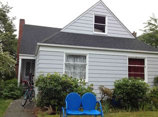 833 NE 78th St, Seattle, WA 98115