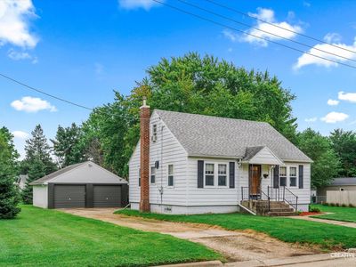 1716 17th Ave, Sterling, IL, 61081