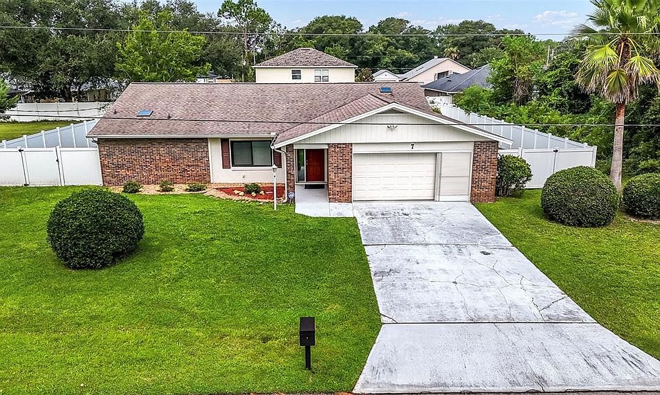 1st image of 7 PERKINS LANE