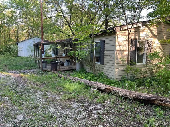 13455 Catholic Springs Rd, Bunker Hill, IL 62014