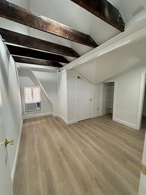 2 bed, 1200 sqft, $2,700 — Photo 4