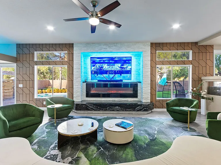 4198 Abernethy Forest Pl — Photo 16