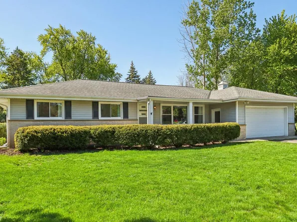 14065 Glendale AVENUE, Brookfield, WI 53005