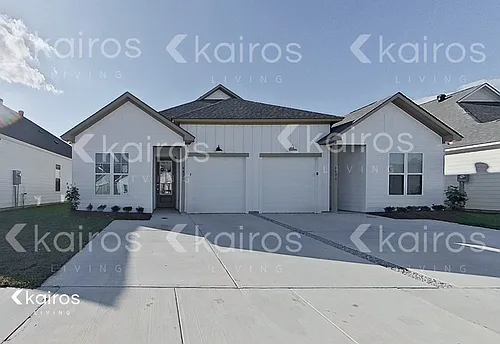 4828 Dacha Ln Photo 1