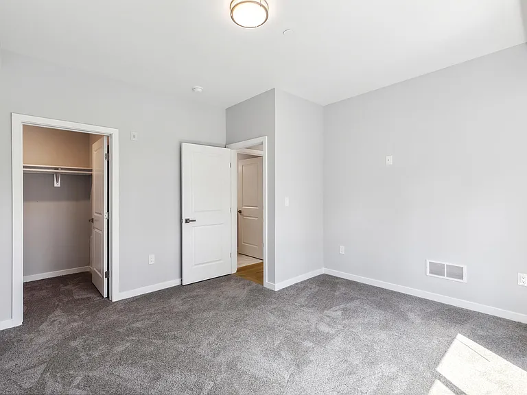 3838 Pechin St #303 — Photo 16