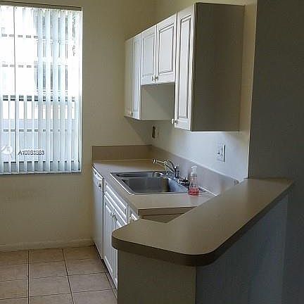 4th image of 520 SE 5th Ave APT 2104