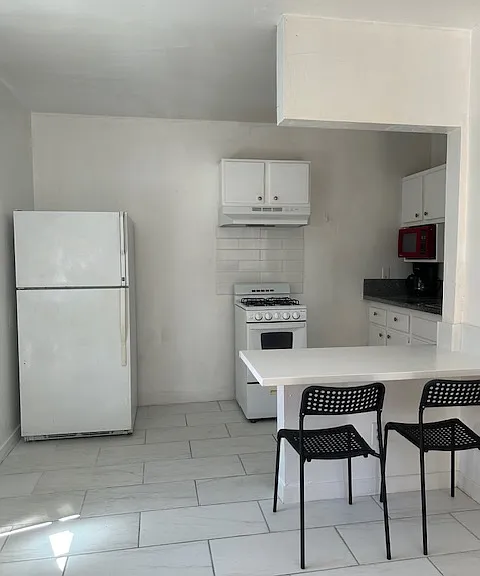 15340 Hart St #3 — Photo 15