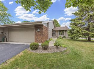9506 Woodbridge Rd, Bloomington, MN 55438