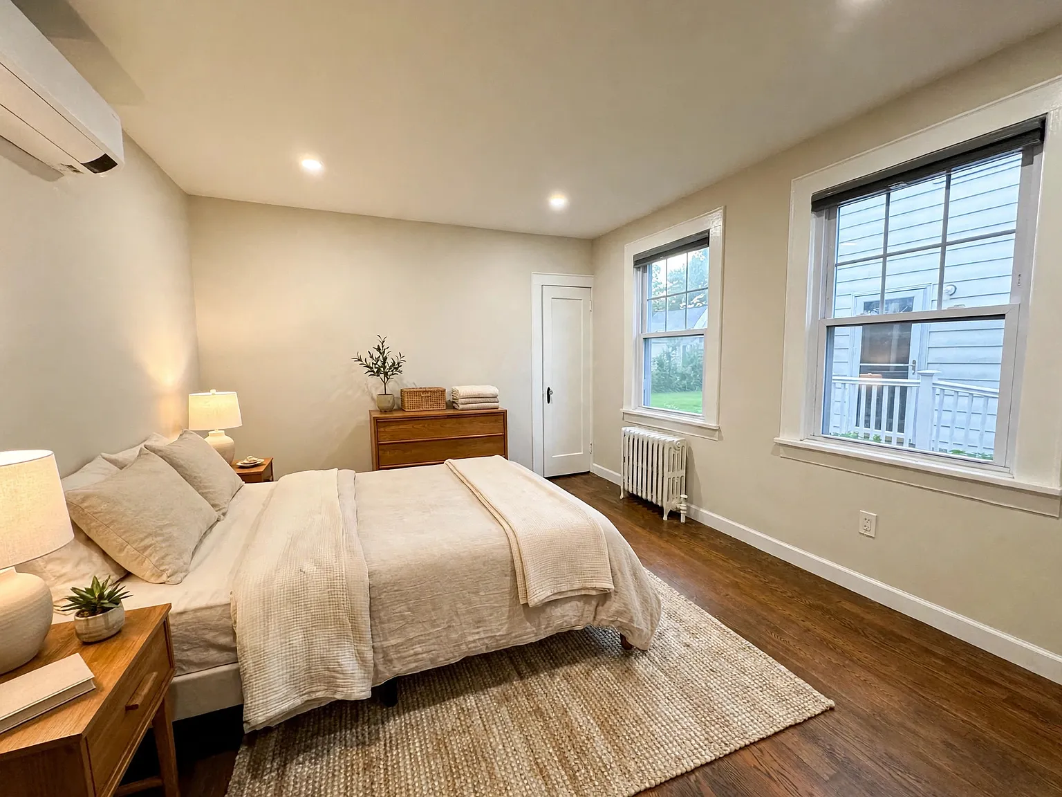 2 bed, 1400 sqft, $2,600 — Photo 4