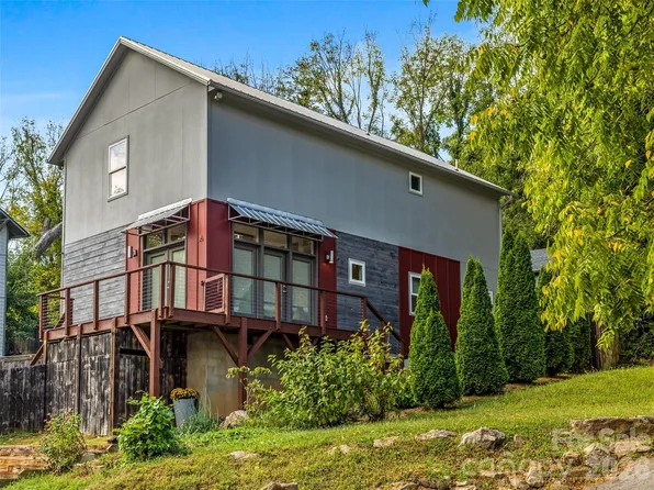 26 Blalock Ave, Asheville, NC 28803