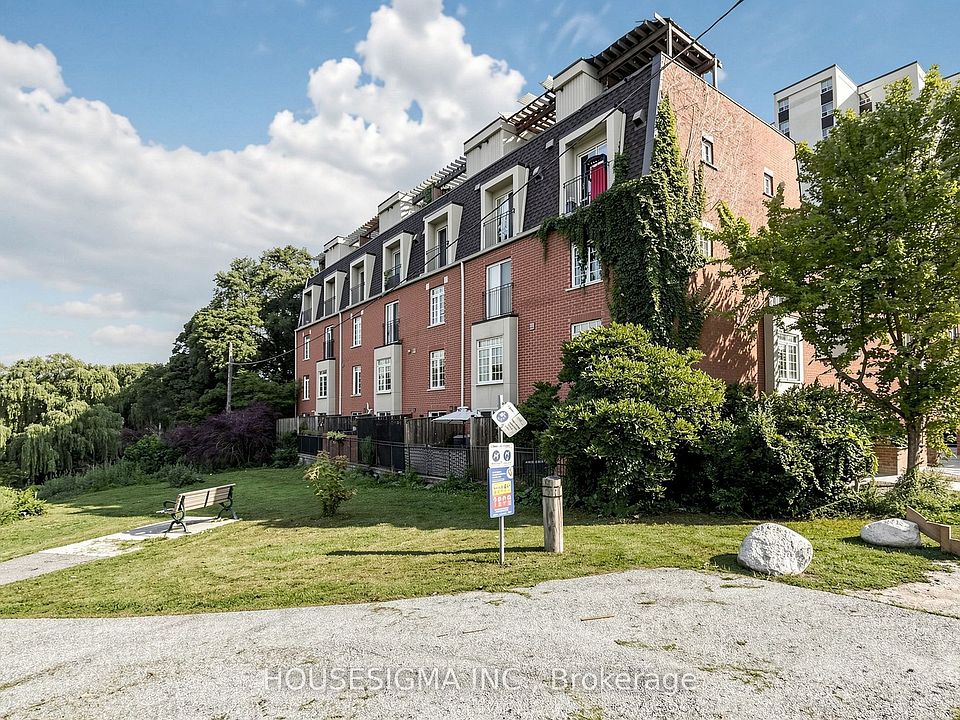 1st image of 870 Jane St #106