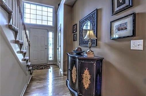 2nd image of 5812 NE Coral Dr