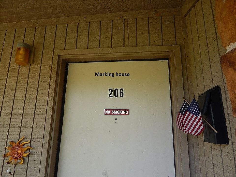 2nd image of 126 Conference Dr APT 206