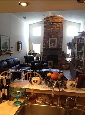 5th image of 5948 Cheswood Ct