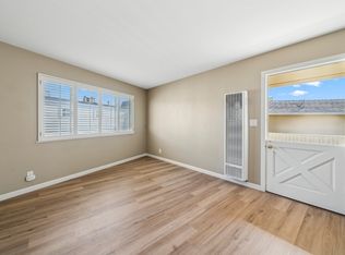 319.5 Collins Ave #B, Newport Beach, CA 92662