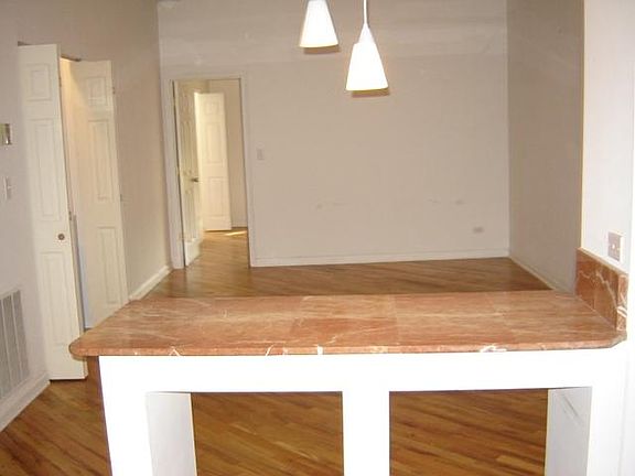 2nd image of 2306 W Superior St #2