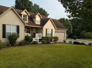 151 Captain Call Ln, Helenwood, TN 37755